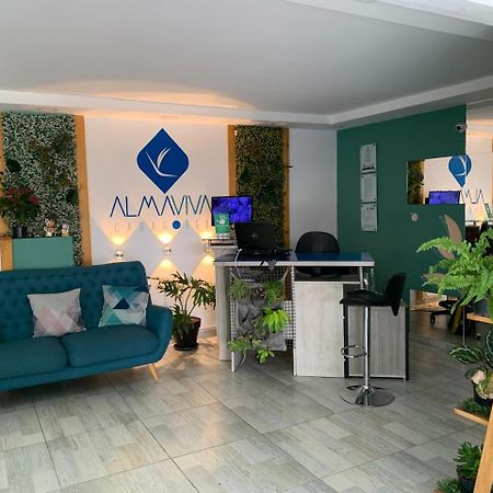 Almaviva Casa Hotel ميديلين المظهر الخارجي الصورة