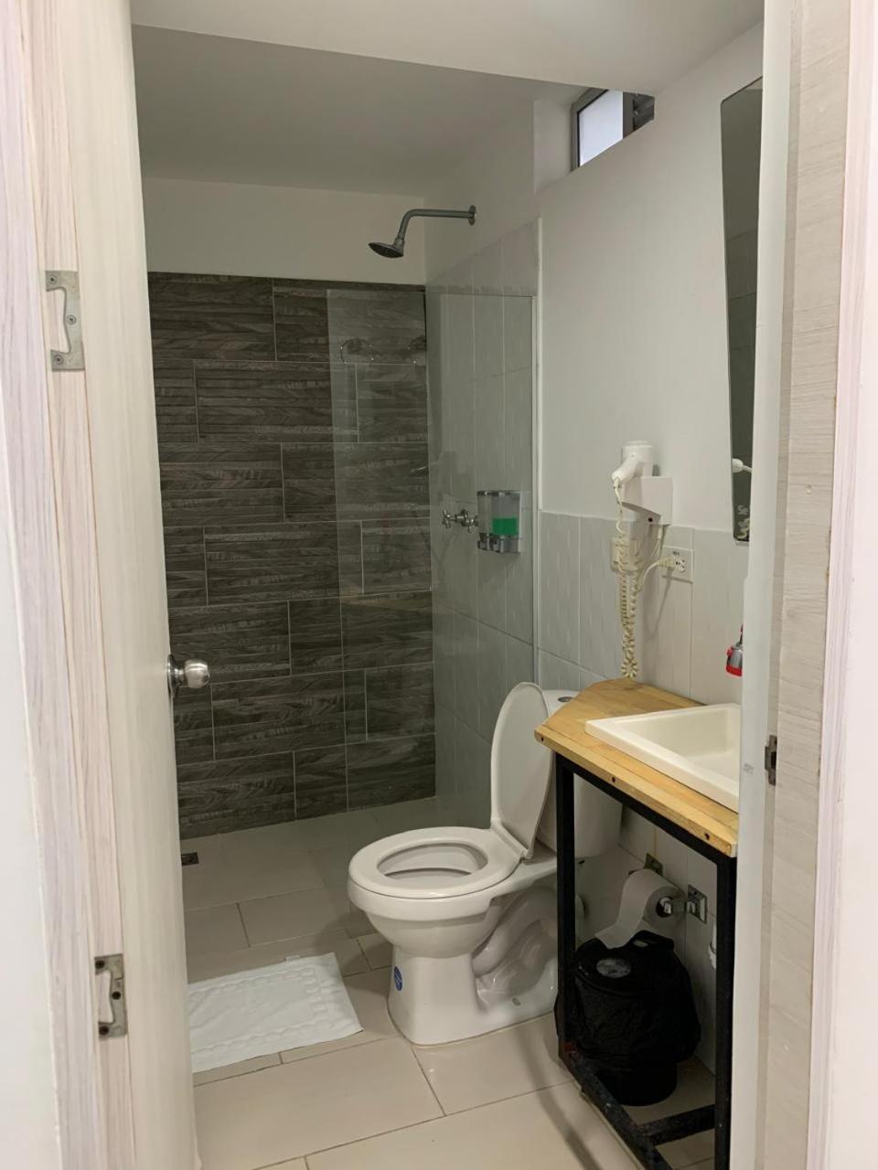 Almaviva Casa Hotel ميديلين المظهر الخارجي الصورة
